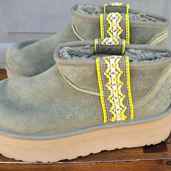 UGG Platform Tsman Braid Ultra Mini Suede shearling Lined Boots size 10 in Olive - Picture 11 of 11